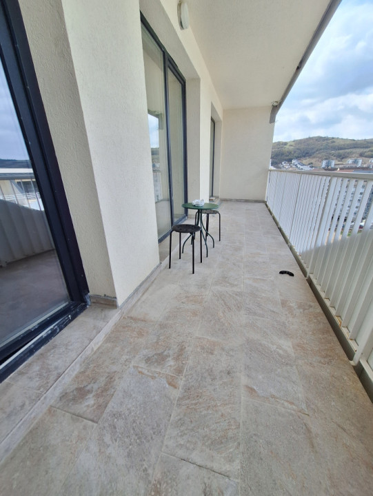 Apartament cu 2 camere, 56 mp, parcare, zona Eroilor