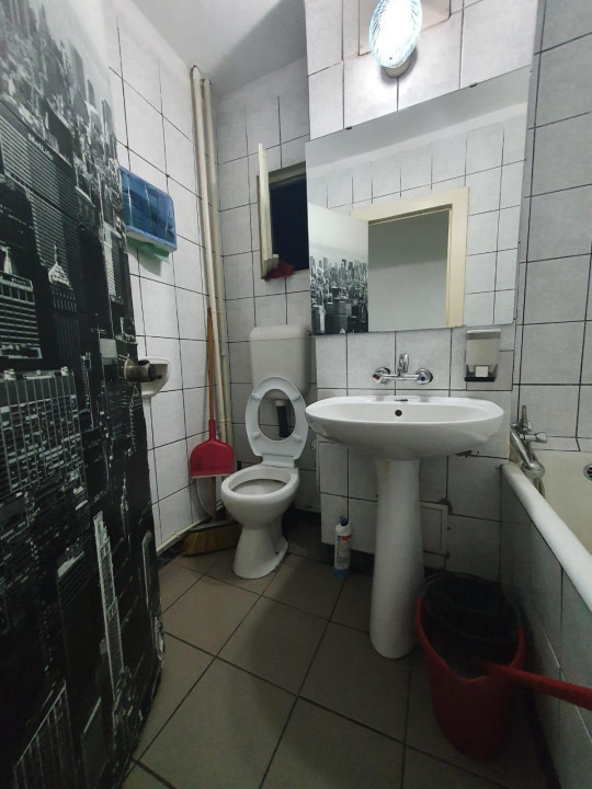 Apartament cu 2 camere, 51 mp, decomandat, Zona Big Manastur