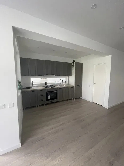 Casa de inchiriat str Oasului ultra moderna 