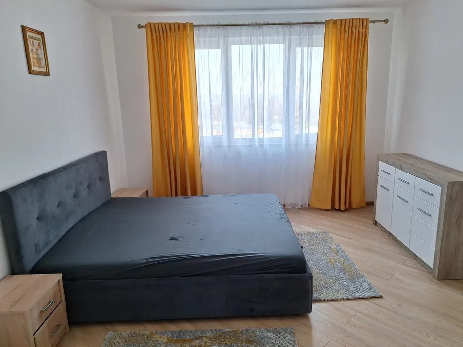 Apartament cu 2 camere, 61 mp, parcare, zona BMW