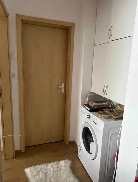 Apartament cu 2 camere la etaj intermediar, in zona Complexului Mercur 