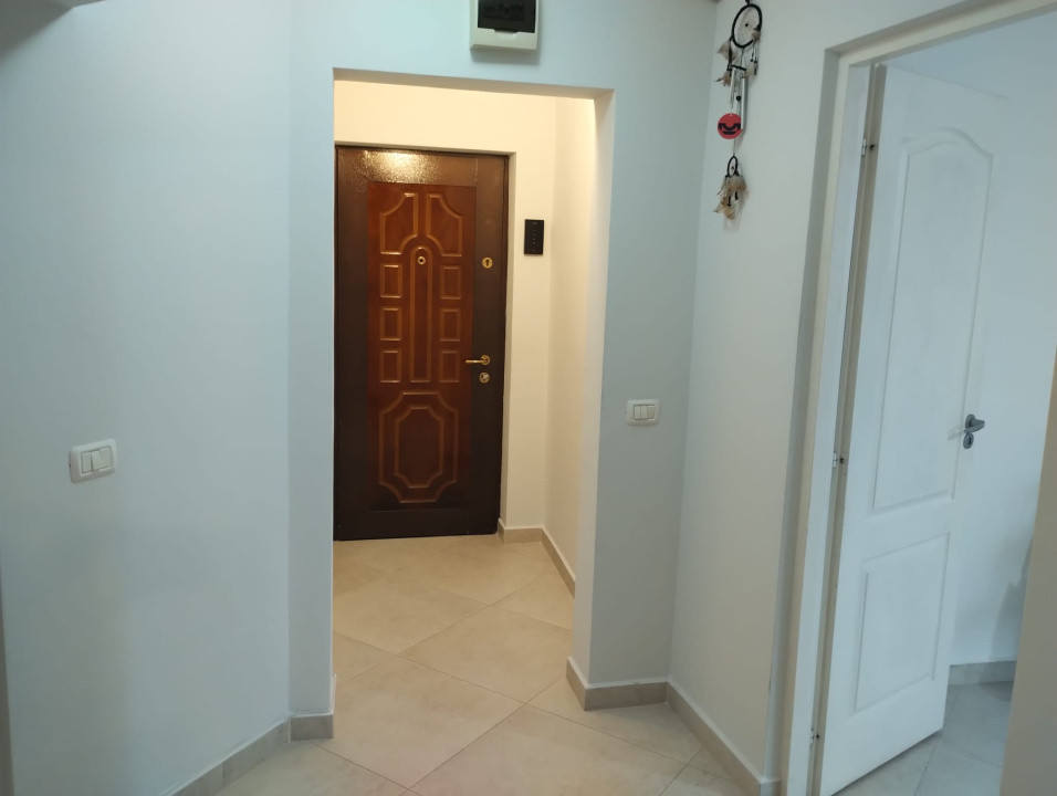 Apartament cu 2 camere decomandate Piata Marasti