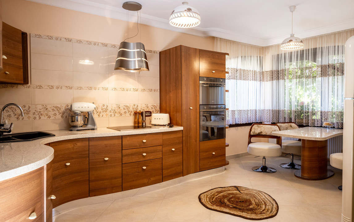 Casa individuala unica, 334mp utili,  429mp teren, A. Muresanu