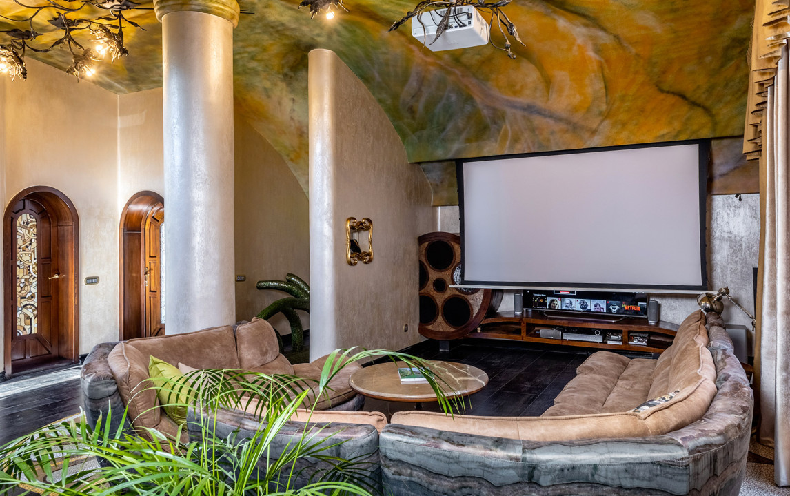 Casa individuala unica, 334mp utili,  429mp teren, A. Muresanu