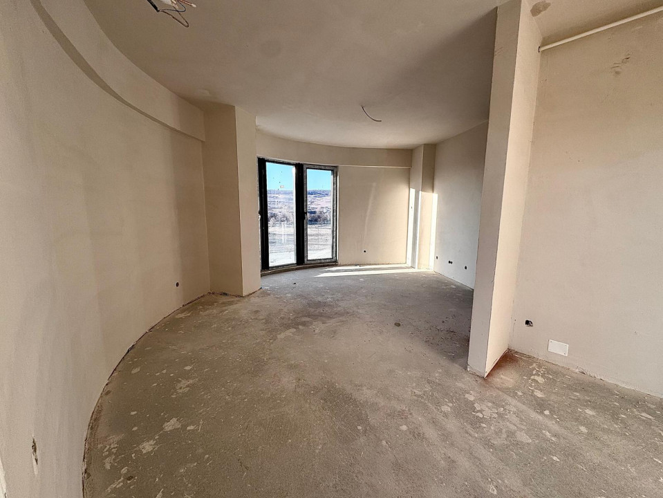 Apartament de 3 camere,71 mp,parcare subterana, Zona Metro