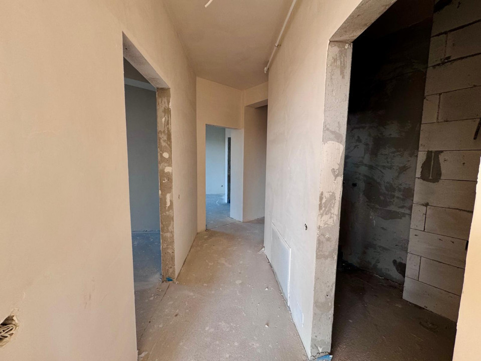 Apartament de 3 camere,71 mp,parcare subterana, Zona Metro