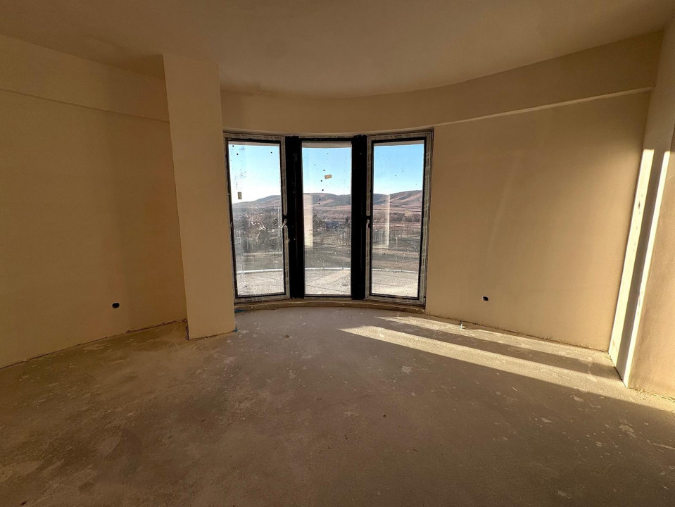 Apartament de 3 camere,71 mp,parcare subterana, Zona Metro