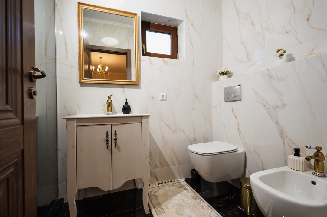 Duplex cu 4 camere, 3 bai, 3 parcari, ultrafinisat, zona Parcul Poligon