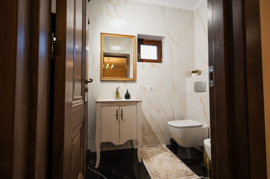 Duplex cu 4 camere, 3 bai, 3 parcari, ultrafinisat, zona Parcul Poligon