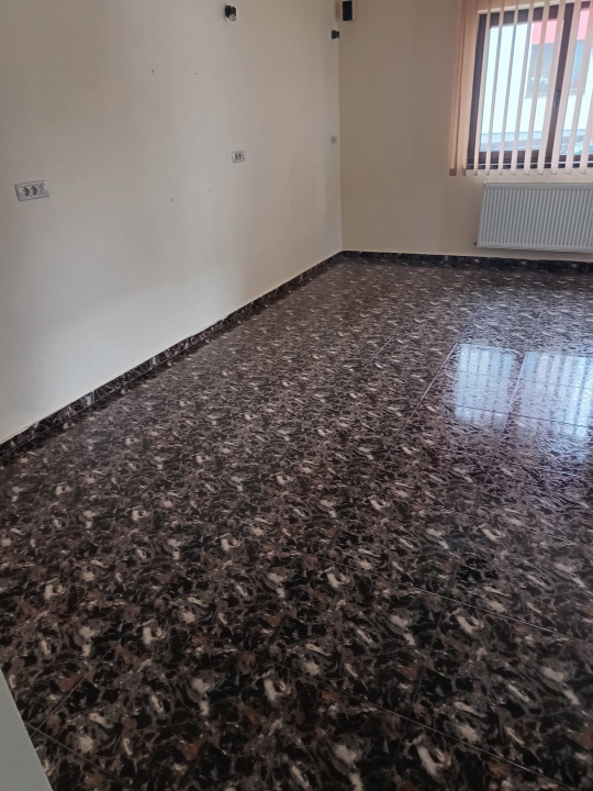 Apartament cu 2 camere si parcare in zona Parcului Poligon