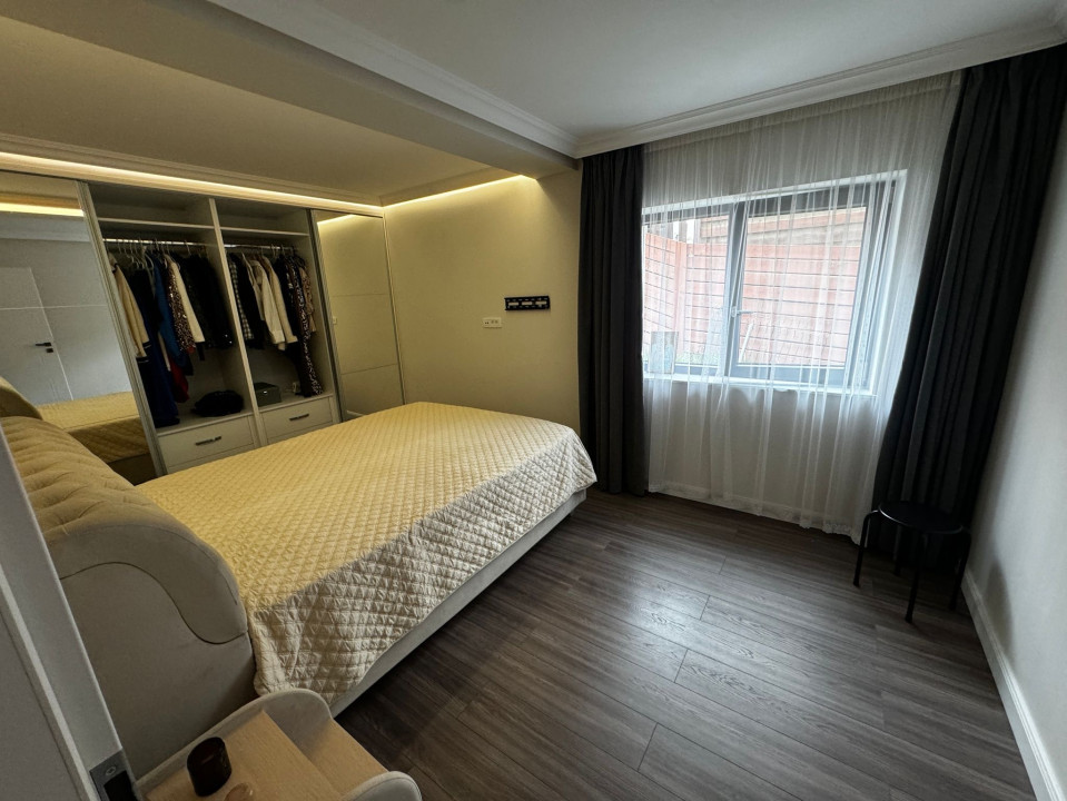 Casa tip duplex view superb zona Vivo 