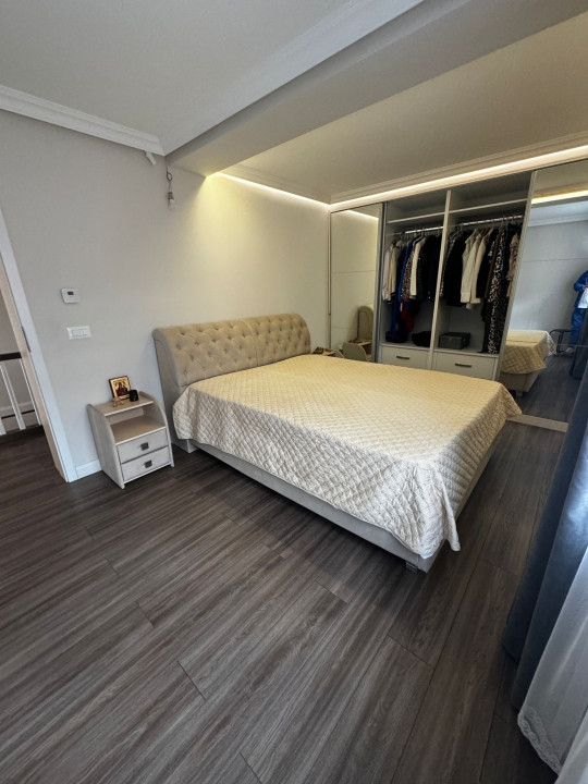 Casa tip duplex view superb zona Vivo 