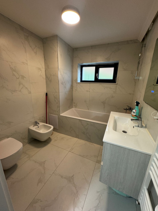 Casa tip duplex view superb zona Vivo 