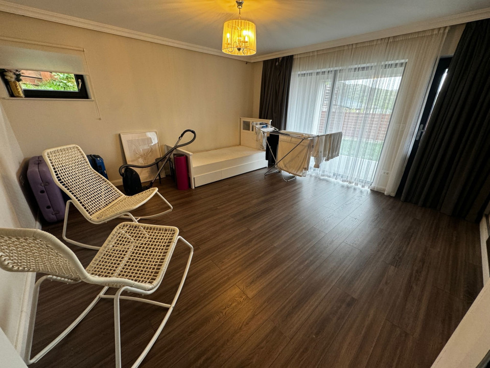 Casa tip duplex view superb zona Vivo 