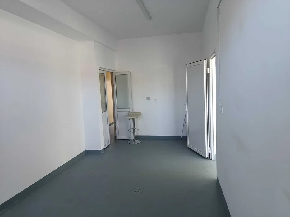 Spațiu autorizat producție aliemntară, 110 mp, zona străzii Maramureșului