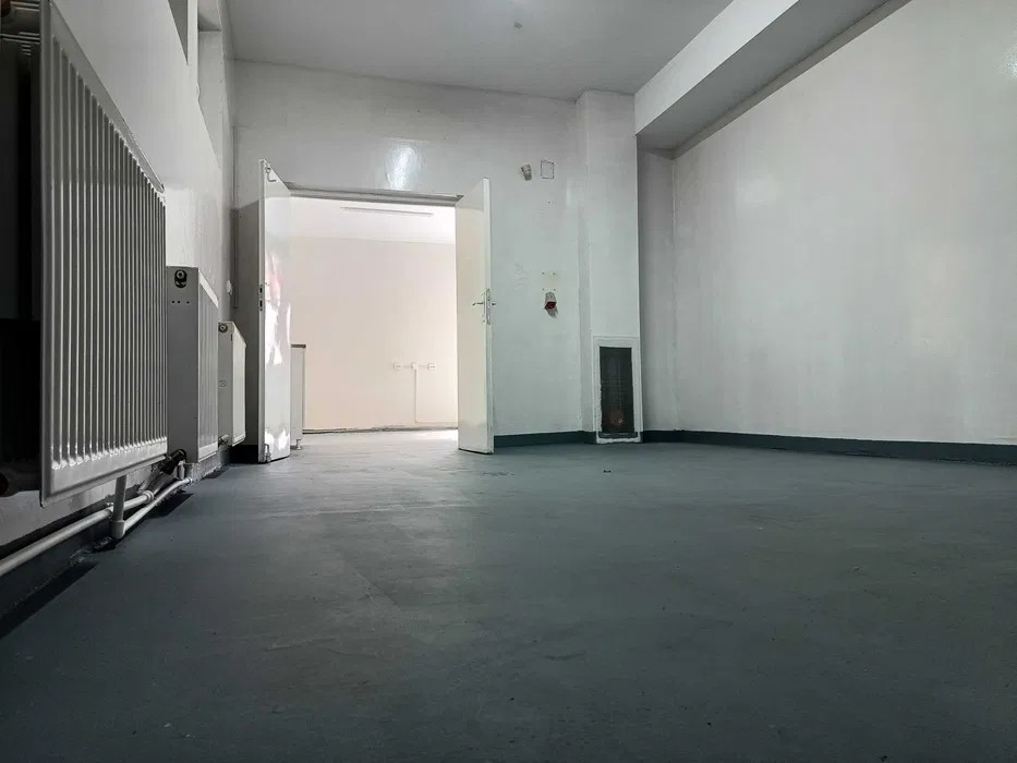 Spațiu autorizat producție aliemntară, 110 mp, zona străzii Maramureșului