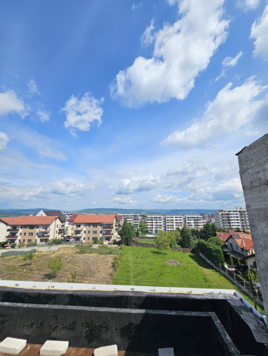 Apartament cu 3 cam, 100mp, LIFT, piscina, jacuzzi, zona Europa