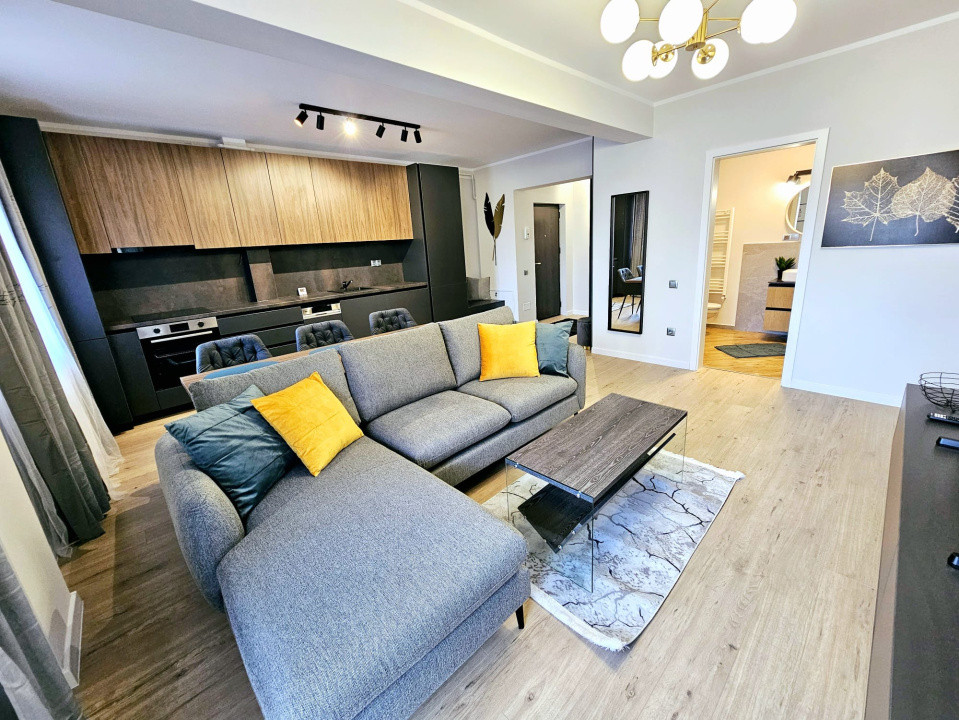 Apartament de 3 camere, BLOC NOU, 60 mp, 2 terase, parcare, Terra