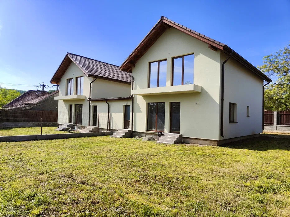 Duplex cu CF, Garaj, teren de 384 mp, Gilau