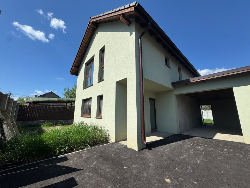 Duplex cu CF, Garaj, teren de 384 mp, Gilau
