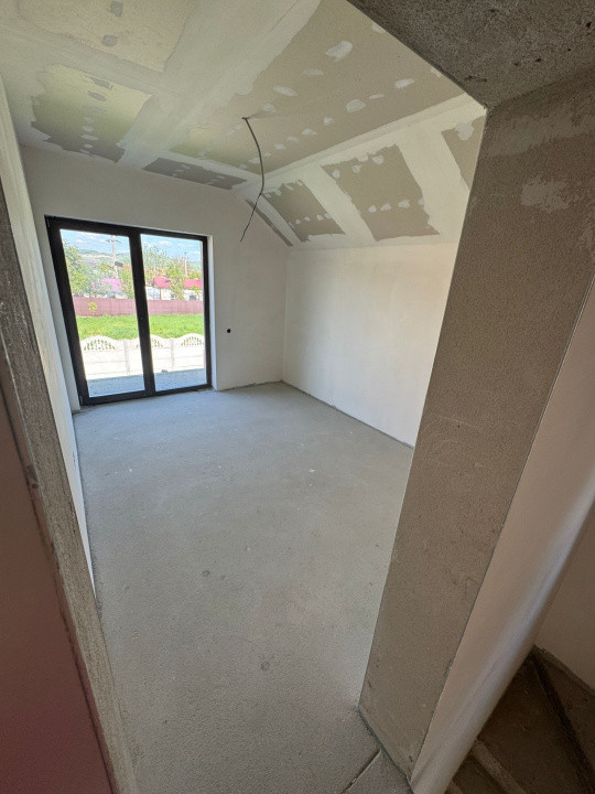 Duplex cu CF, Garaj, teren de 384 mp, Gilau