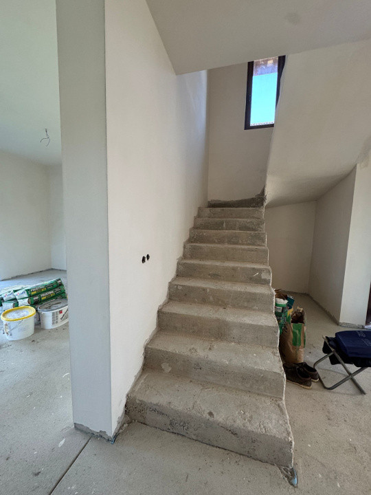 Duplex cu CF, Garaj, teren de 384 mp, Gilau