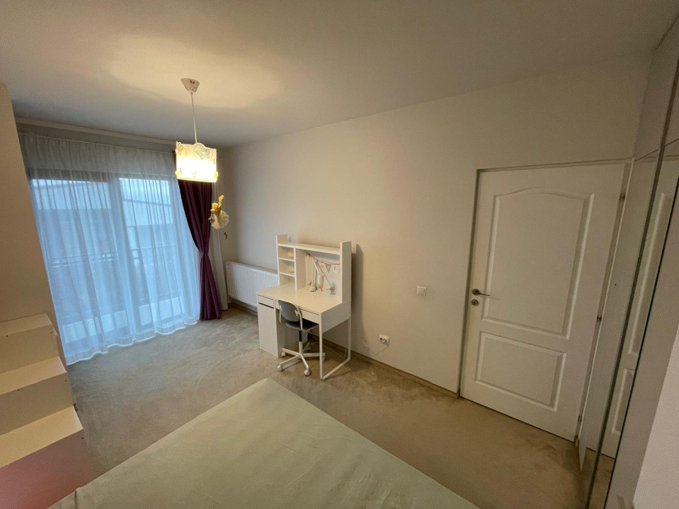 Casa tip Duplex 147mp cu 275mp teren la cheie zona Narciselor 