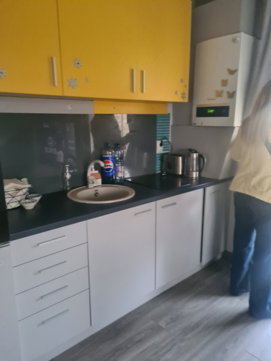Apartament superb,48 mp,cu două balcoane și garaj subteran inclus în preț. 