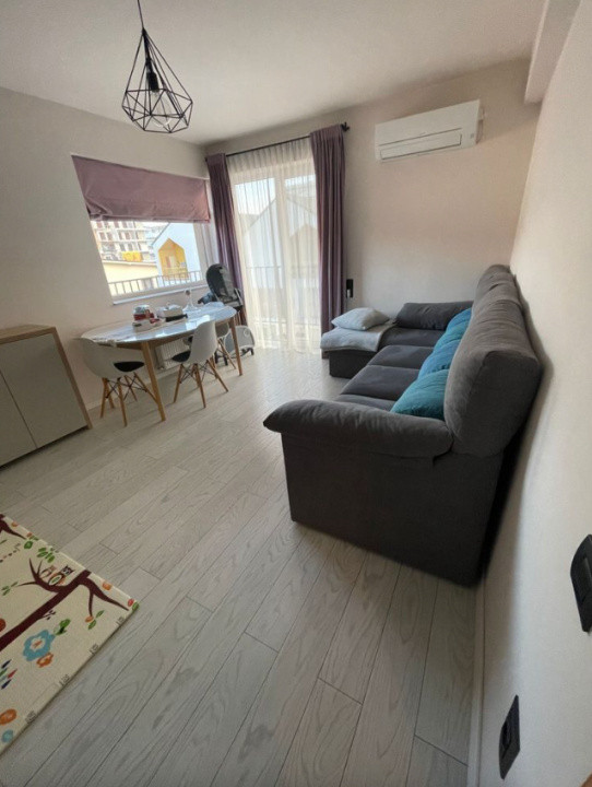 Apartament de 2 camere decomandate, 56 MP, 2 parcari, zona Profi Eroilor
