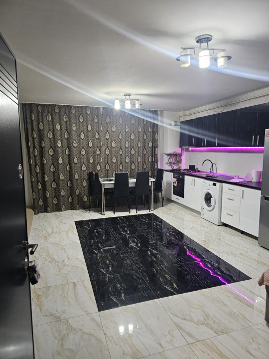 Apartament cu 2 camere, parcare, zona Stejarului