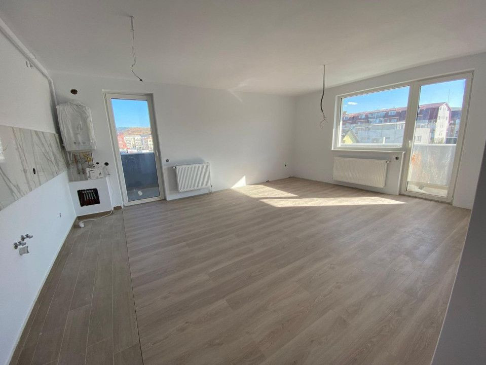 Apartament cu 2 camere, 60 mp, parcare, zona Eroilor