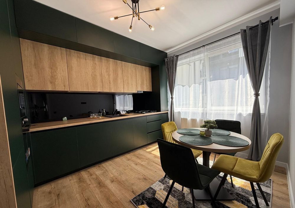 Apartament de lux, 55 mp, etaj intermediar, Zona Teilor