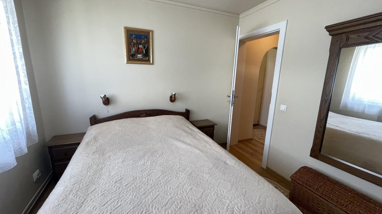 Apartament 4 camere, 93 mp, etaj intermediar, la cheie, zona străzii C. Brâncuși