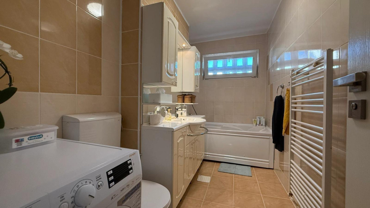 Apartament 4 camere, 93 mp, etaj intermediar, la cheie, zona străzii C. Brâncuși