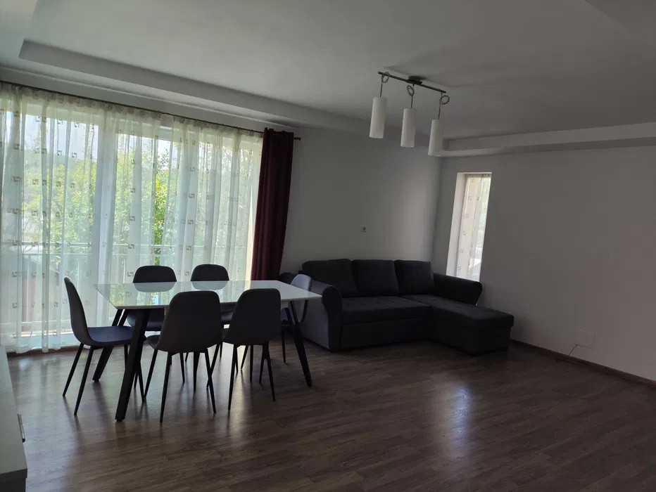 Duplex 4 camere, 150 mp utili, garaj, 2 băi, Dâmbu Rotund