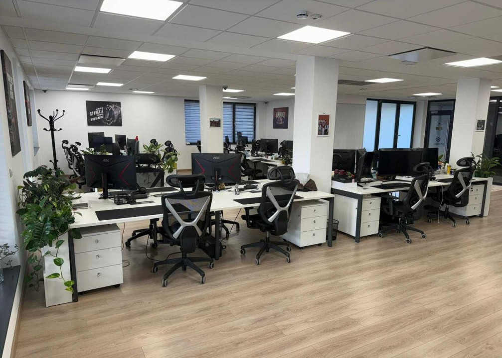 Birouri moderne,luminoase, cu locuri de parcare, Zorilor