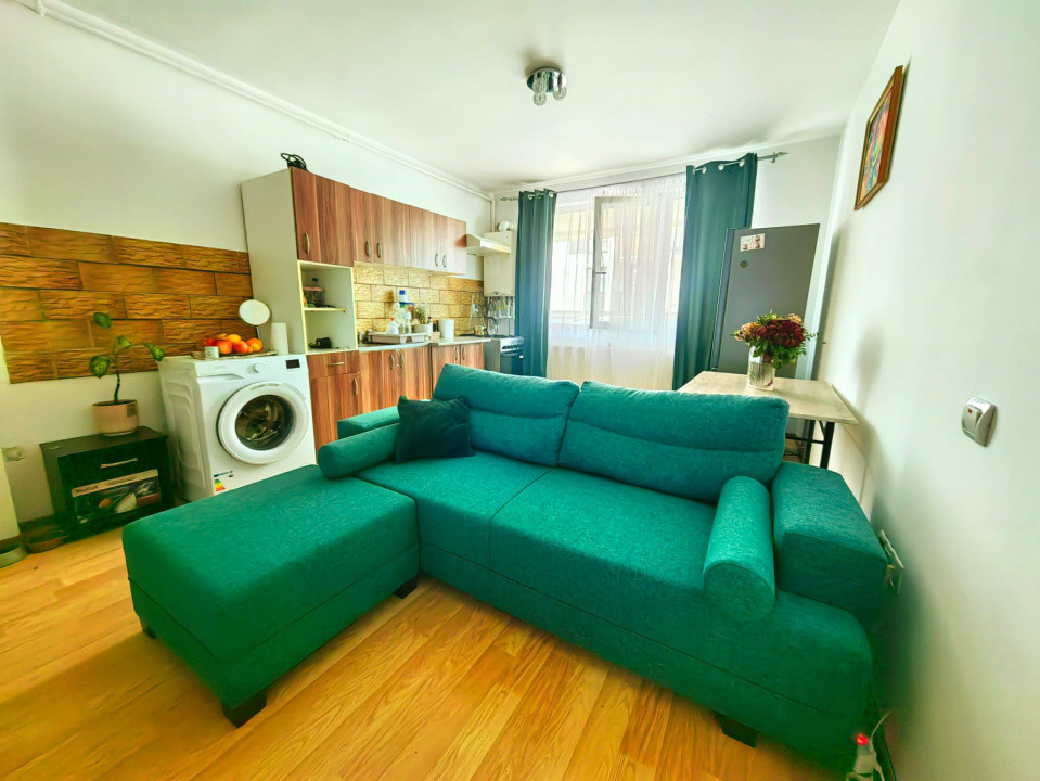 Apartament cu 2 camere, 41 mp, parcare, zona Eroilor