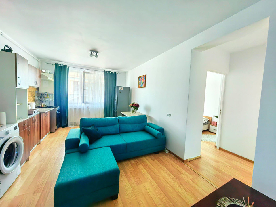 Apartament cu 2 camere, 41 mp, parcare, zona Eroilor