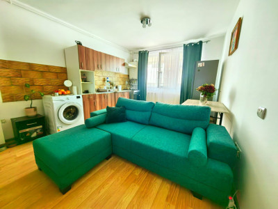 Apartament cu 2 camere, 41 mp, parcare, zona Eroilor