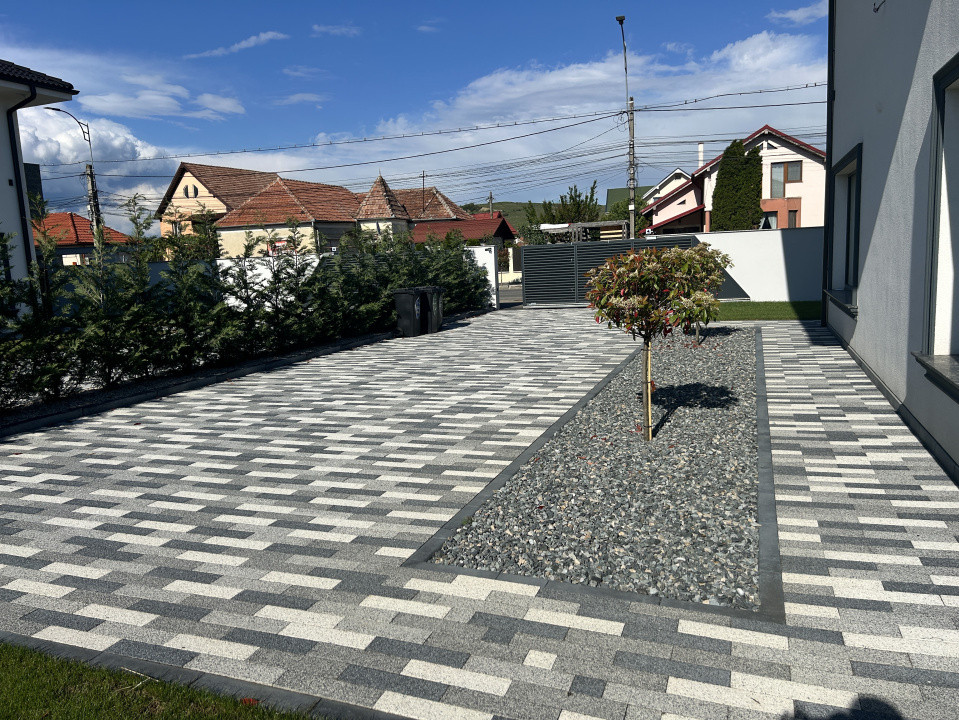 Casa individuala finisata LUX Apahida 160mp utili 450mp teren 5 camere 