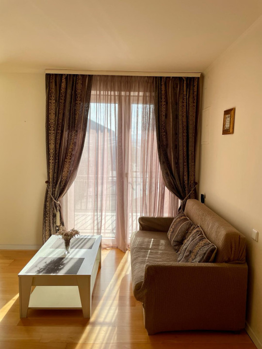 Casa de vanzare 230mp utili, Zona Buna Ziua