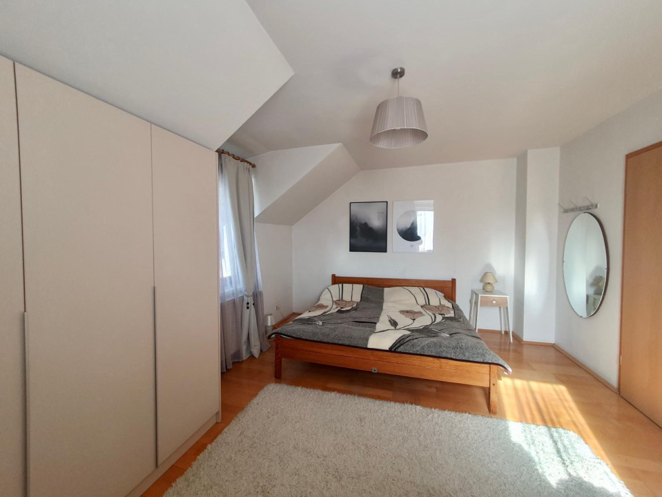 Casa de vanzare 230mp utili, Zona Buna Ziua