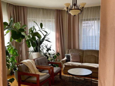 Casa de vanzare 230mp utili, Zona Buna Ziua