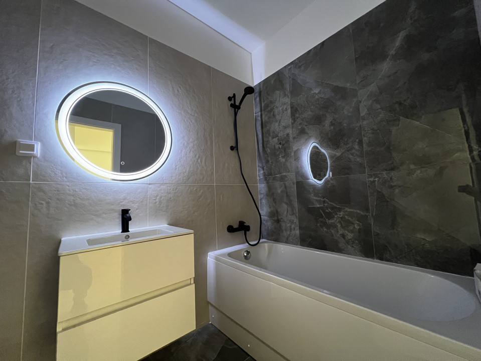 Apartament de 2 camere, 45 mp, parcare Eroilor Residence