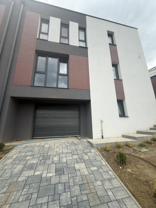 Casa 5 camere FINISAT! - 123,57 mp utili - garaj - zona Eroilor, Floresti!