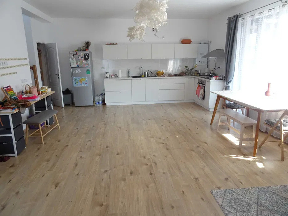 Duplex la cheie zona Crizantemelor 118mp utili 250mp teren