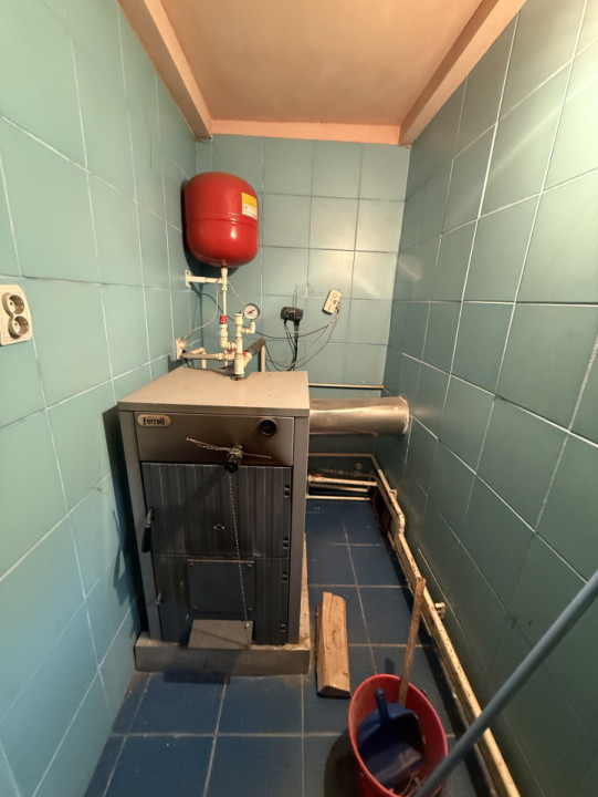 Cabana 5 dormitoare - 138.6 mp utili - 386 mp teren - Baisoara!