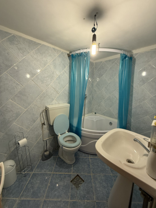 Cabana 5 dormitoare - 138.6 mp utili - 386 mp teren - Baisoara!