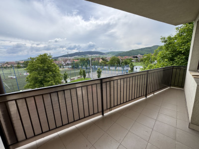 Apartament de 2 camere ,37 mp + balcon zona Somesului 
