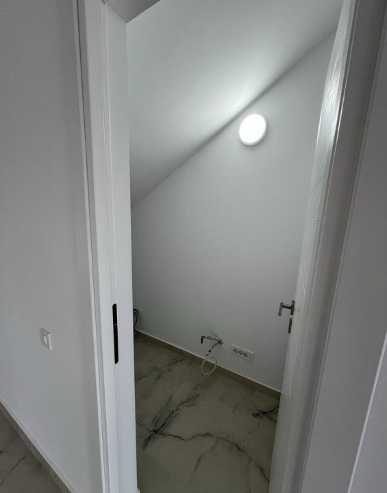 Spatiu comercial cu VAD si vitrina la strada, 70mp, cartier Terra